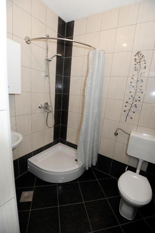 Pansion Turudic Hotell Međugorje Rum bild